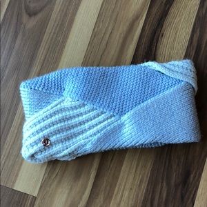 lululemon winter headband